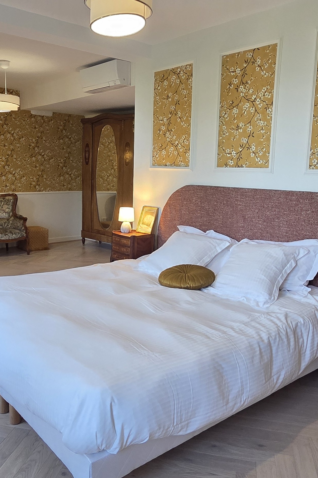 Suite La Tosca château de la Motte Louchy-Montfand