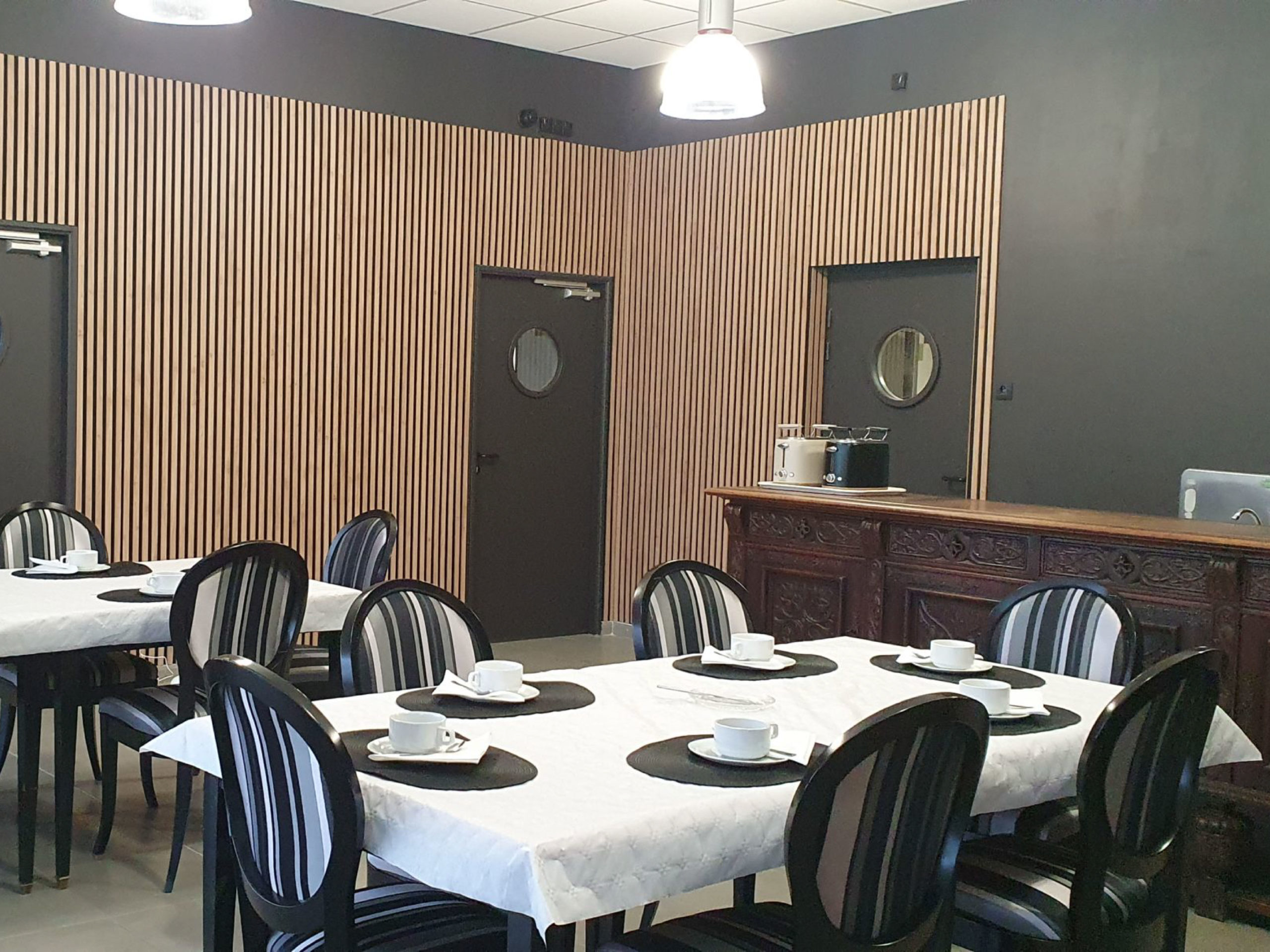 Salle à manger du gîte Le Grand Commun